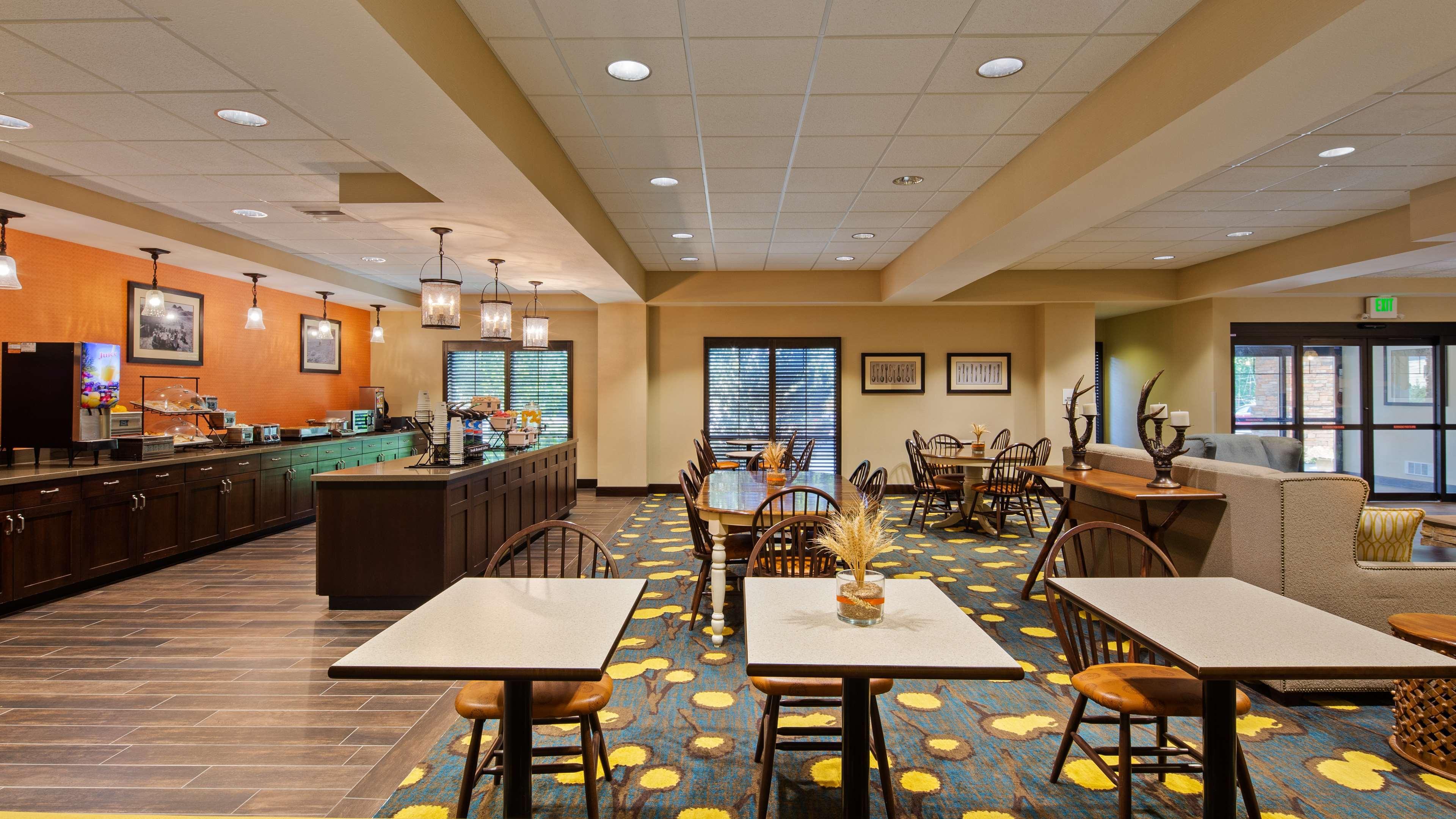 Best Western Plus Dayton Экстерьер фото